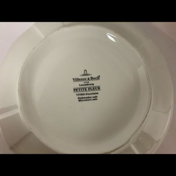 Villeroy & Boch Petite Fleur 9.75" Vitrified Porcelain Serving Bowl Microwave-Sa - Picture 2 of 2